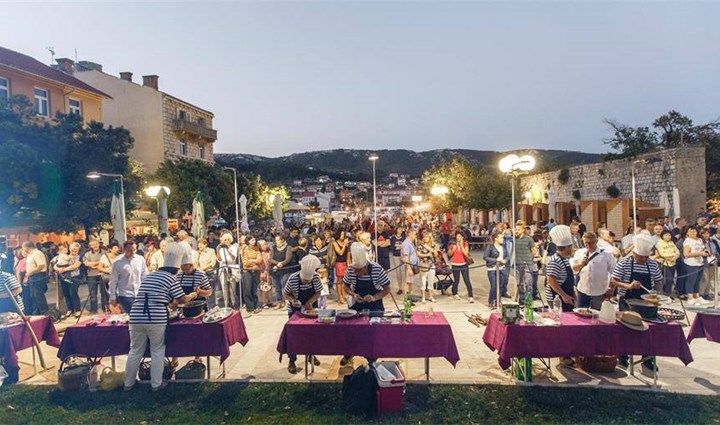  Festivala otoške jagnjetine  24